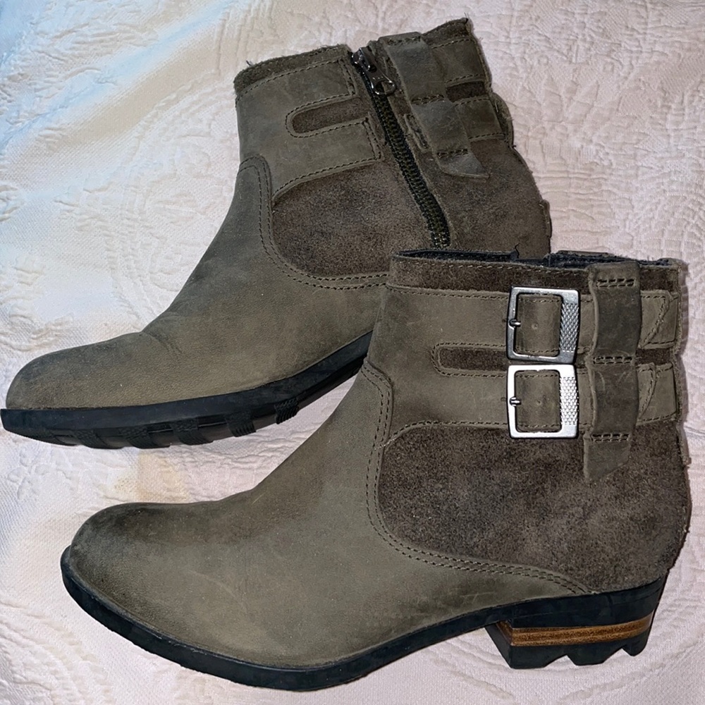Women’s Sorel heeled ankle boots